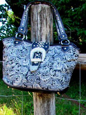 WESTERN BAG, BLING BUCKLE, SPARKLY RODEO RANCH COWGIRL HANDBAG, MOUNTAIN WEST